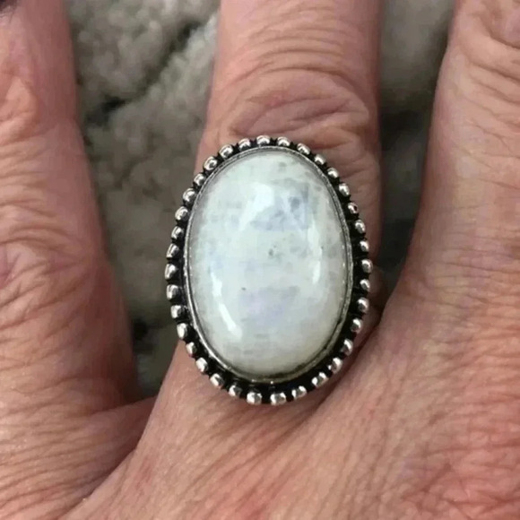 SIZE 7 Moonstone 925 Sterling Silver Statement Ring New NWT - Picture 1 of 6